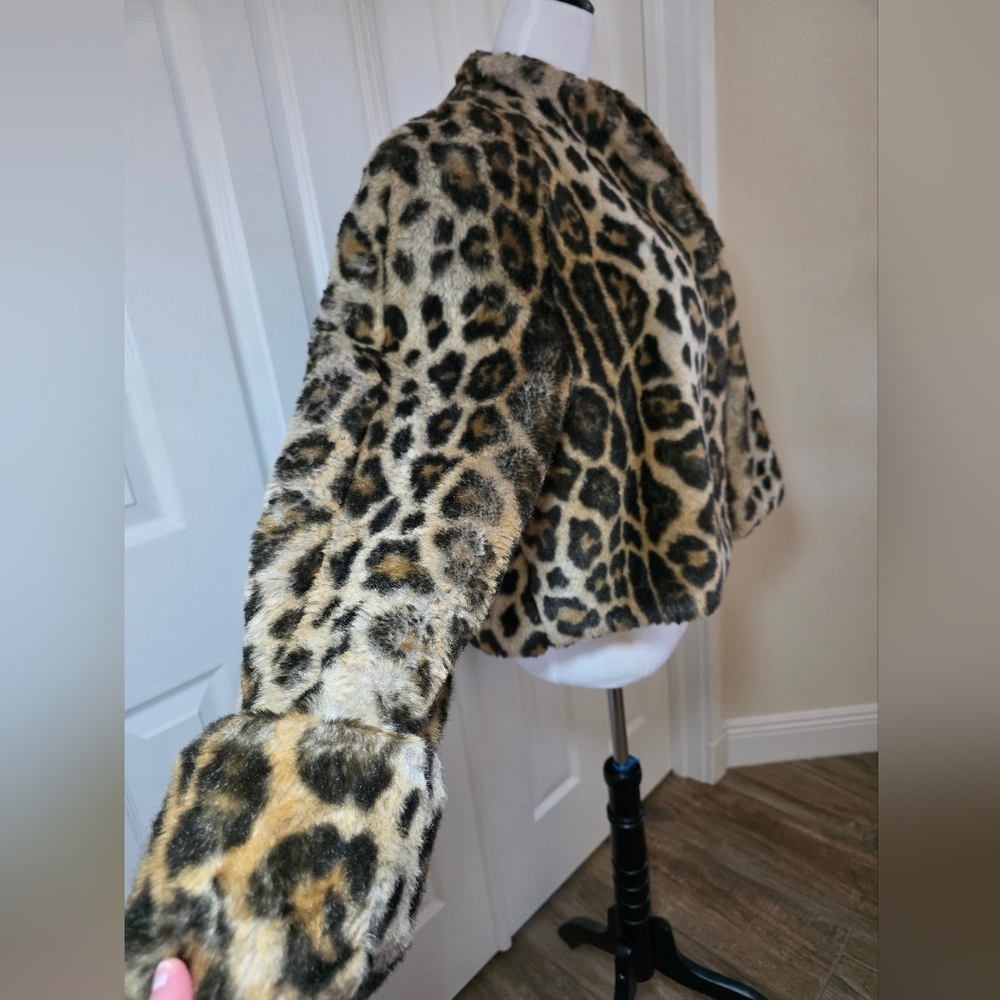 Vintage MONDI faux Fur Leopard Statement Coat-Made In Germany-Y2K Mob Wife Lux - Picture 11 of 15
